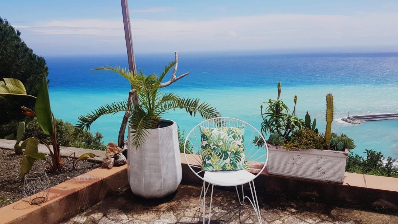 La Bouganvilla Charme & Relax Vista Mare Finale Ligure Luaran gambar