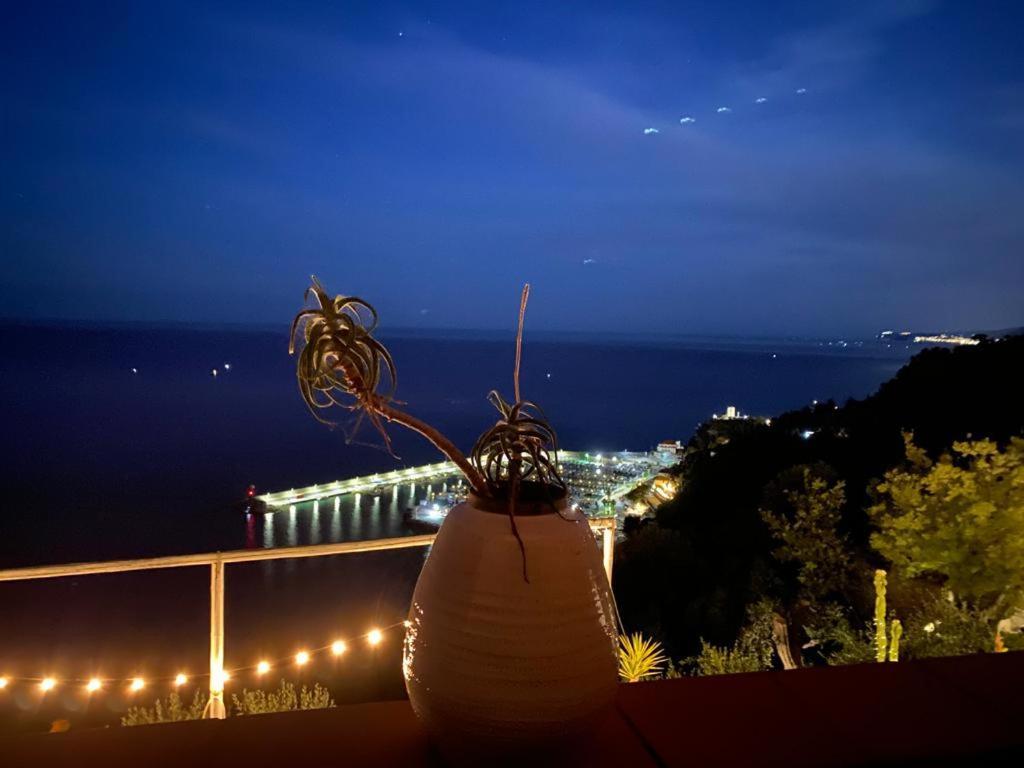 La Bouganvilla Charme & Relax Vista Mare Finale Ligure Luaran gambar