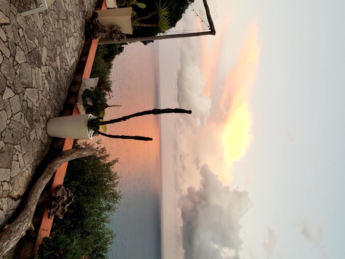 La Bouganvilla Charme & Relax Vista Mare Finale Ligure Luaran gambar