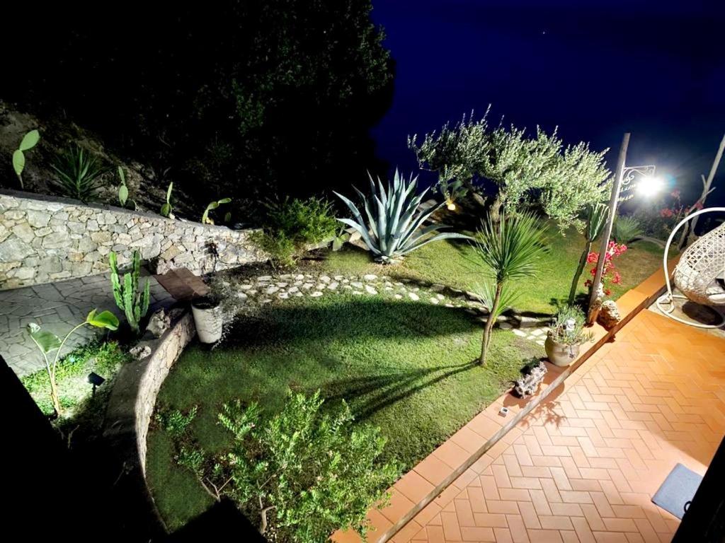 La Bouganvilla Charme & Relax Vista Mare Finale Ligure Luaran gambar