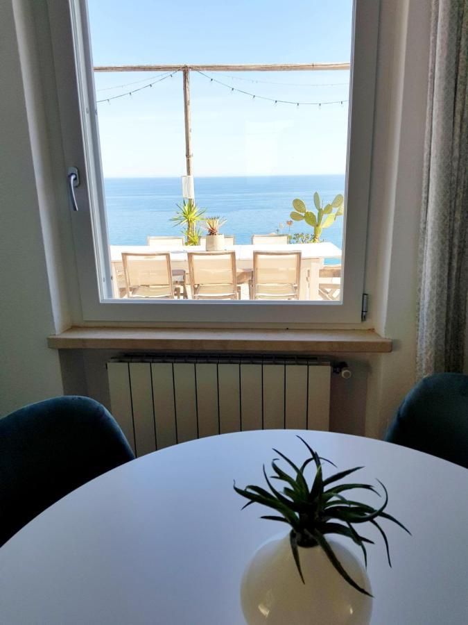 La Bouganvilla Charme & Relax Vista Mare Finale Ligure Luaran gambar